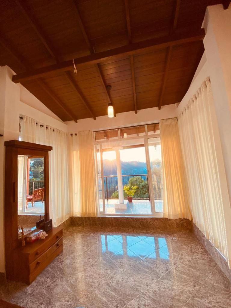 Kandyan View Homestay -Foreign Екстер'єр фото